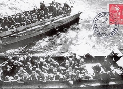 49 - Les oprations terrestres : Les soldats amricains prennent place dans les pniches de dbarquement 3