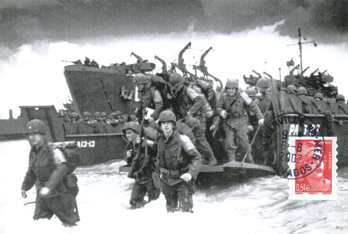 131 - Les renforts en hommes et en matriels ne cessent d'affluer sur les plages 3