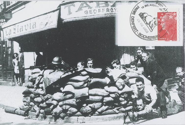 21 - Des barricades improvises barrent les rues de la capitale 13