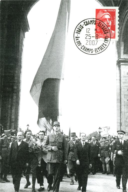 81- La descente triomphale des Champs Elyses 3