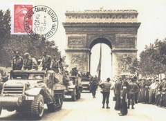 96 -  La 2me DB sur les Champs Elyses 2